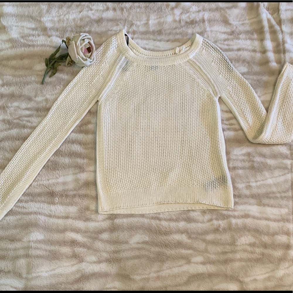 EUC Forever 21 White Sweater